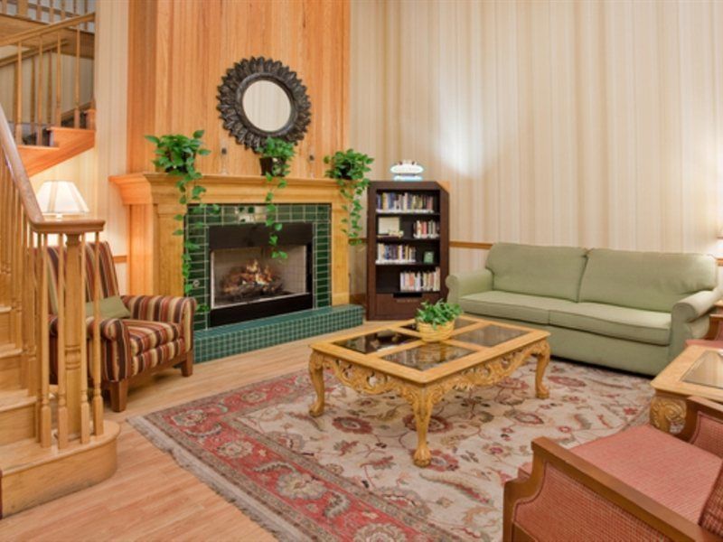 Country Inn & Suites By Radisson, Louisville East, Ky Buitenkant foto