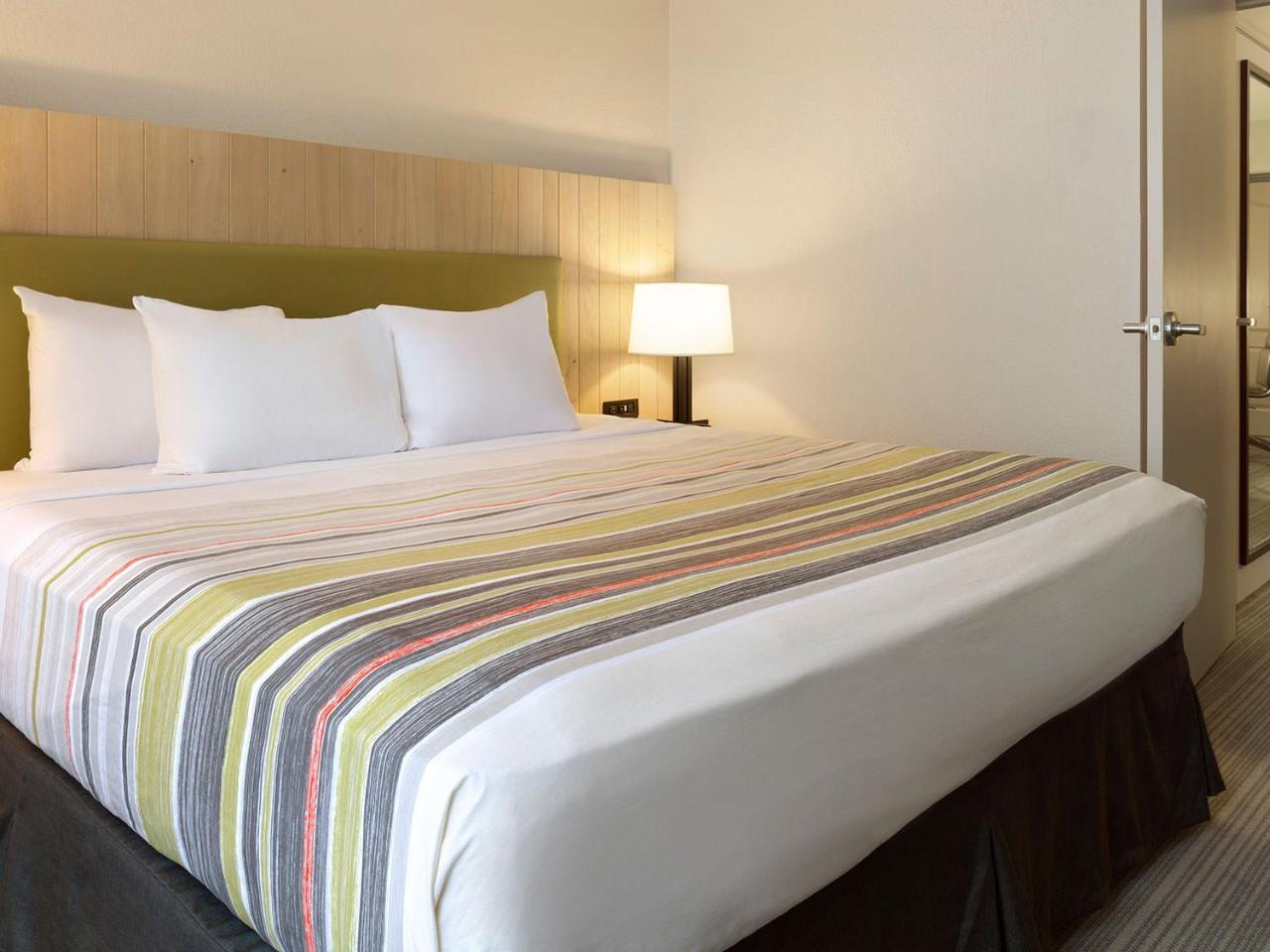 Country Inn & Suites By Radisson, Louisville East, Ky Buitenkant foto